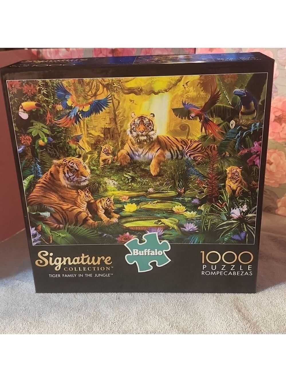 SIGNATURE COLLECTION TIGER FAMILY IN THE JUNGLE PUZZLE